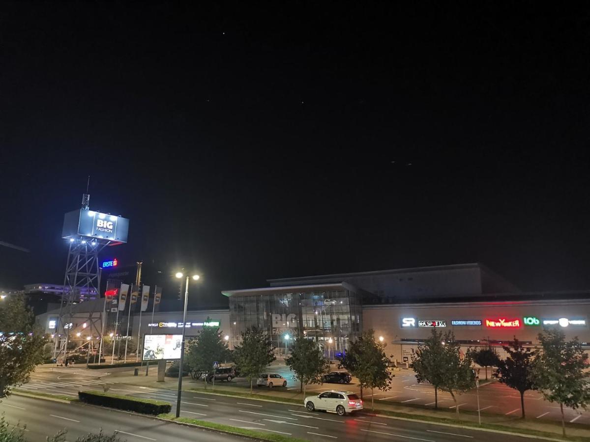 Delta Apartman Podgorica Eksteriør billede